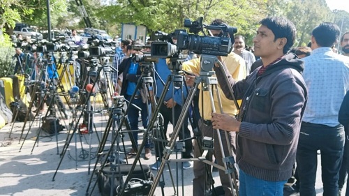 پیشۂ صحافت کی سنگلاخ راہیں اور صحافیوں کا مسئلۂ تحفظ