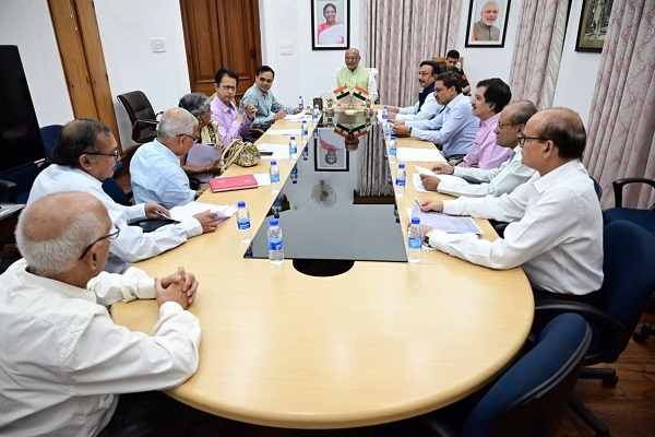 بہار آئی بینک ٹرسٹ کی میٹنگ راج بھون میں جھارکھنڈ کے گورنر کی صدارت میں اختتام پذیر