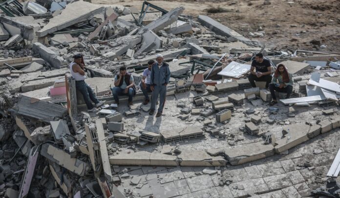 غزہ-پر-اسرائیلی-بمباری،-گھروں-پر-حملے-جاری